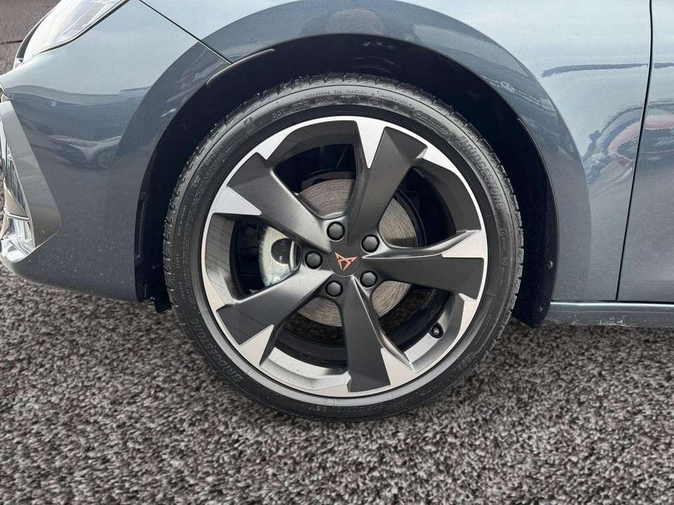CUPRA Leon - Imagem 14