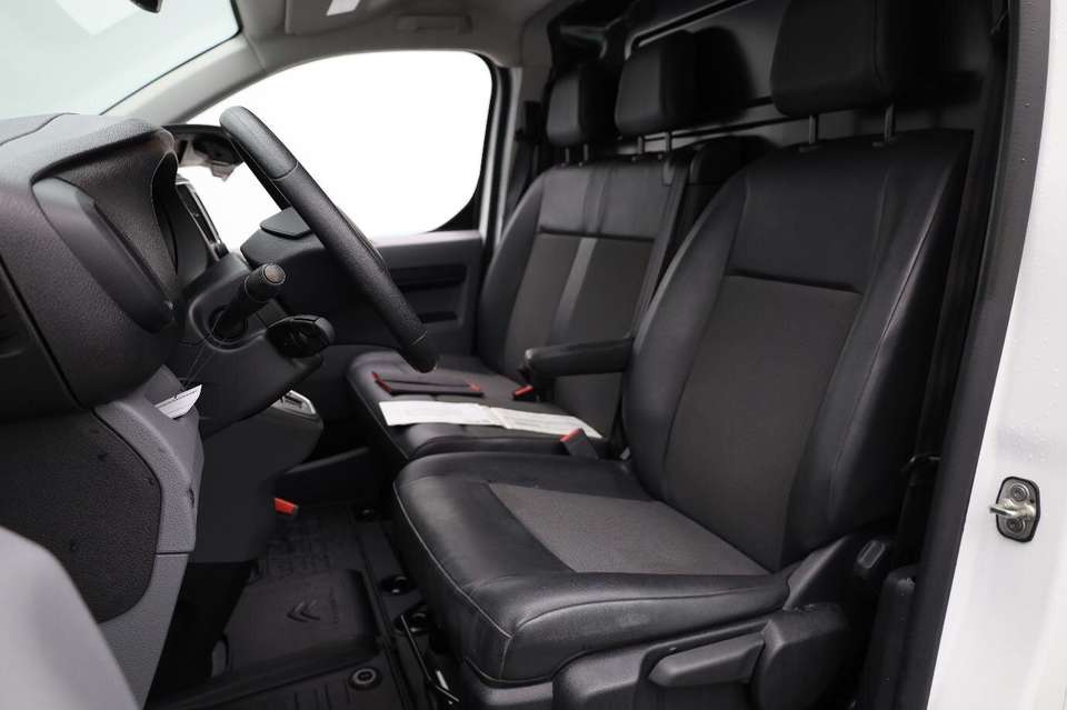 Car picture 11