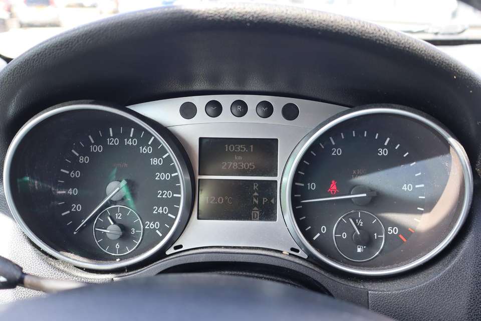 Car picture 5