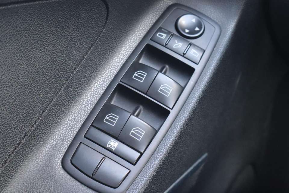 Car picture 11
