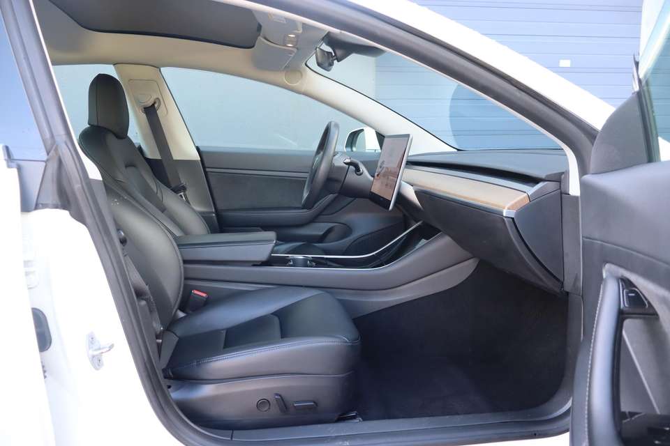 Car picture 15