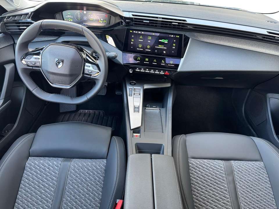 Car picture 11