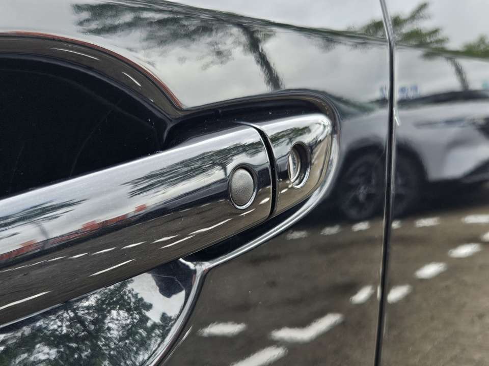 Car picture 19