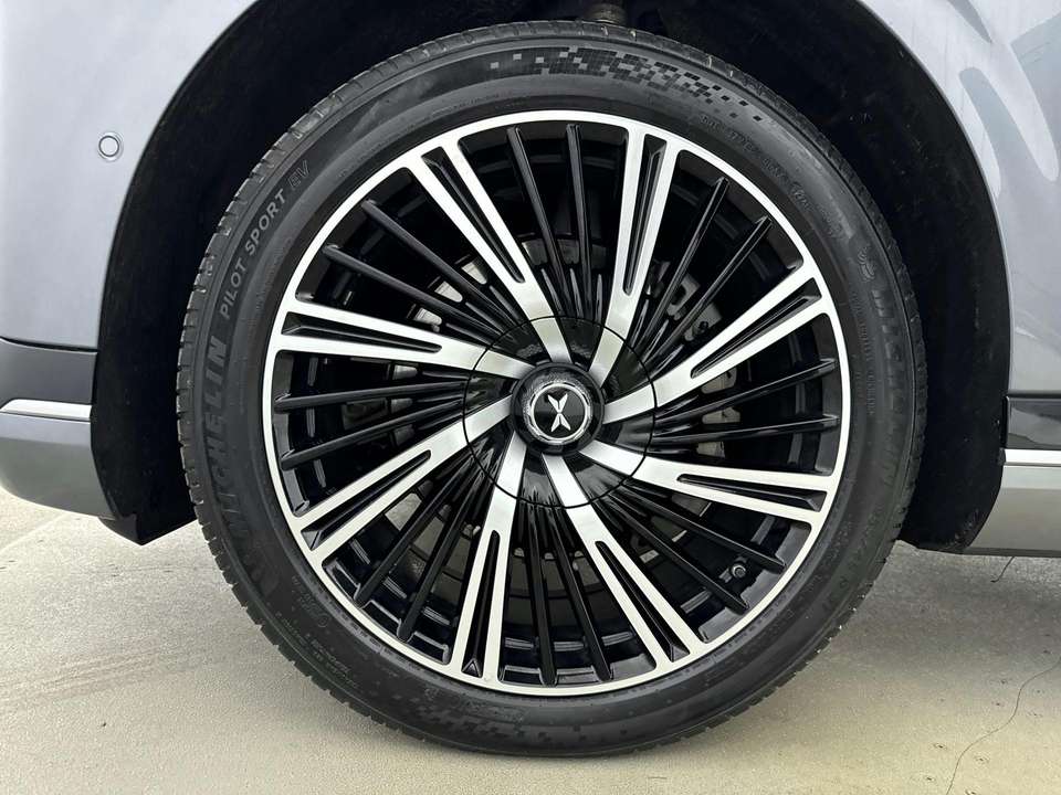 Xpeng G9 - Imagem 7