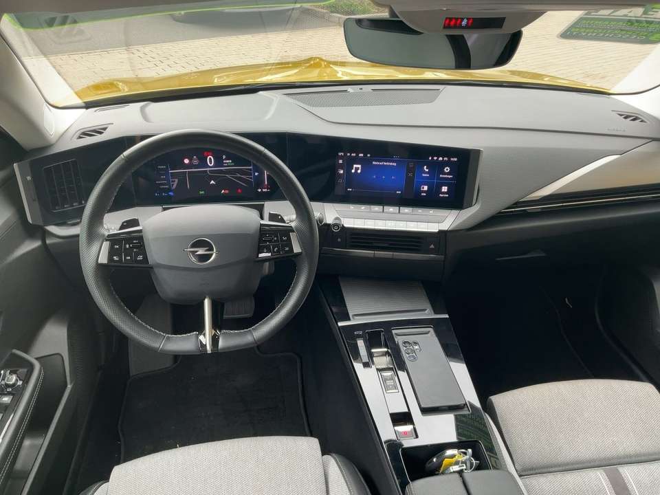 Car picture 11
