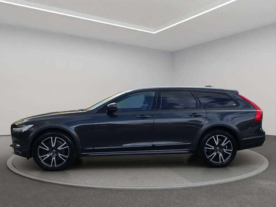 Volvo V90 Cross Country - Imagem 5