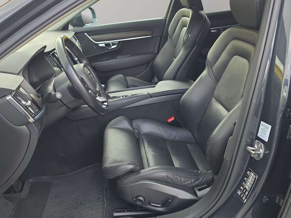 Volvo V90 Cross Country - Imagem 9