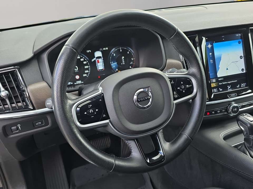 Volvo V90 Cross Country - Imagem 10