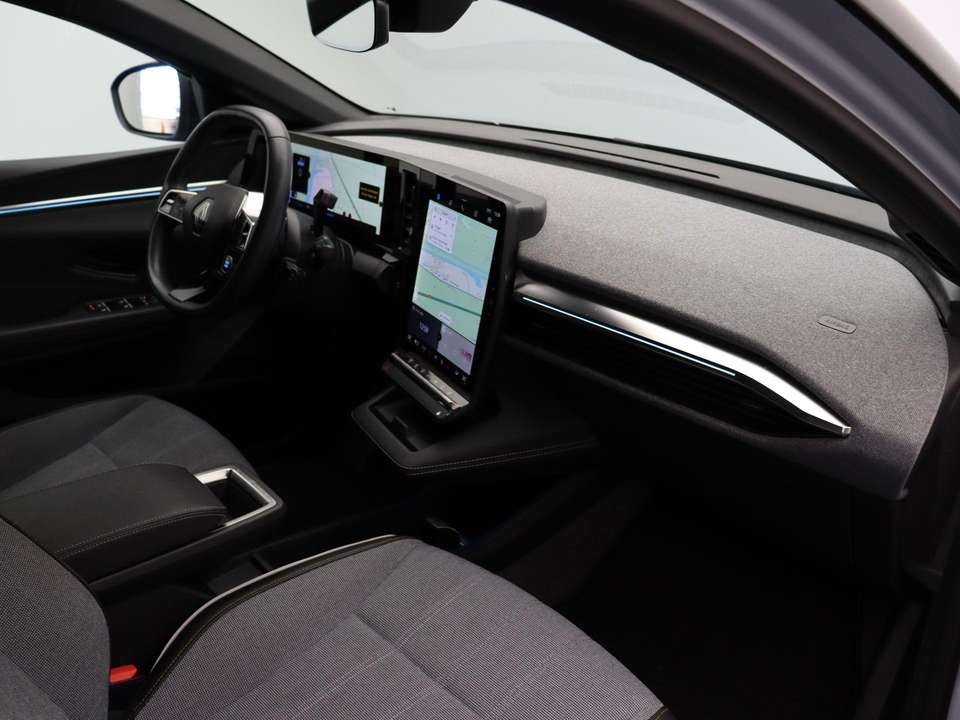 Renault Megane E-Tech - Imagem 14
