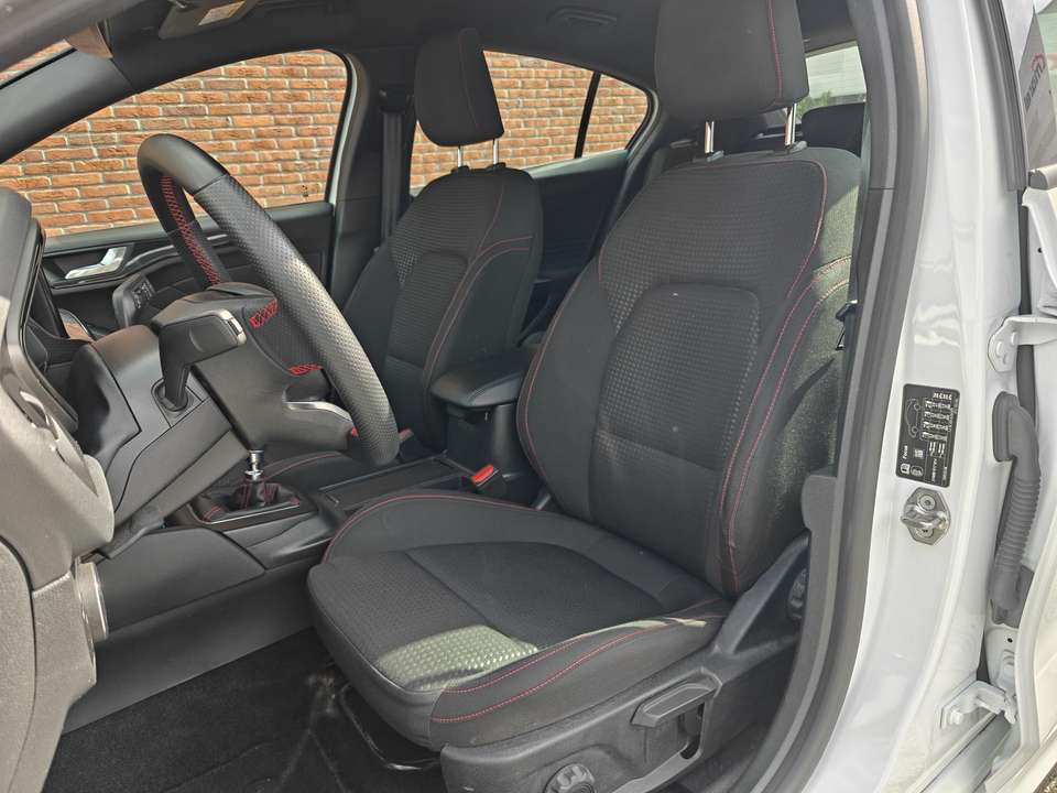Ford Focus - Imagem 7