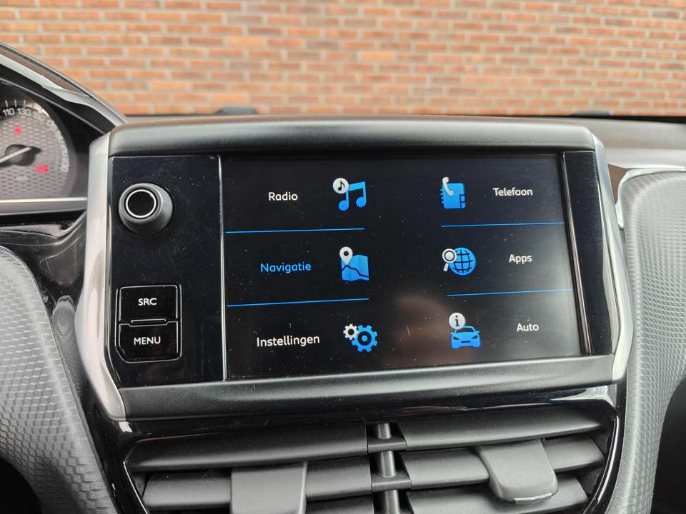 Peugeot 2008 - Imagem 12