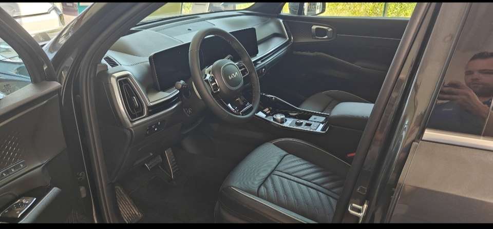 Car picture 9