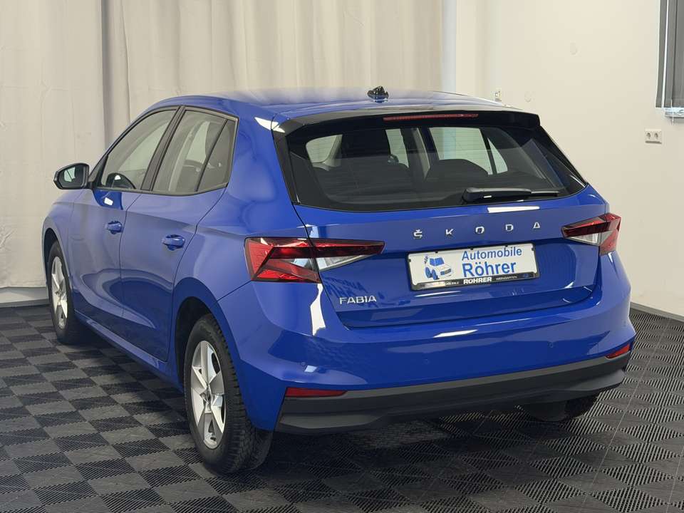 Skoda Fabia - Imagem 8