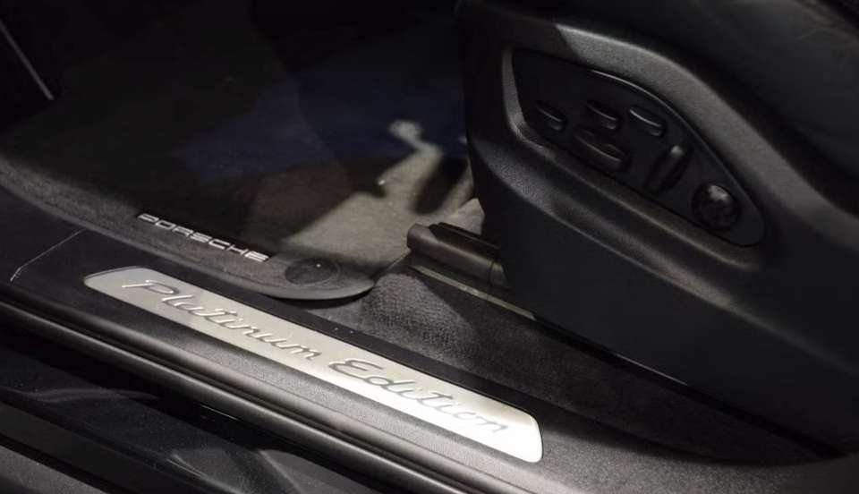 Porsche Cayenne - Imagem 12
