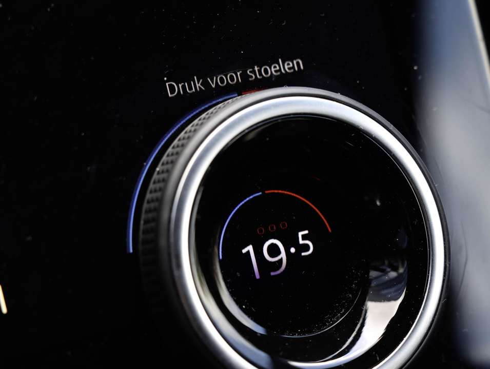 Land Rover Range Rover Velar - Imagem 15