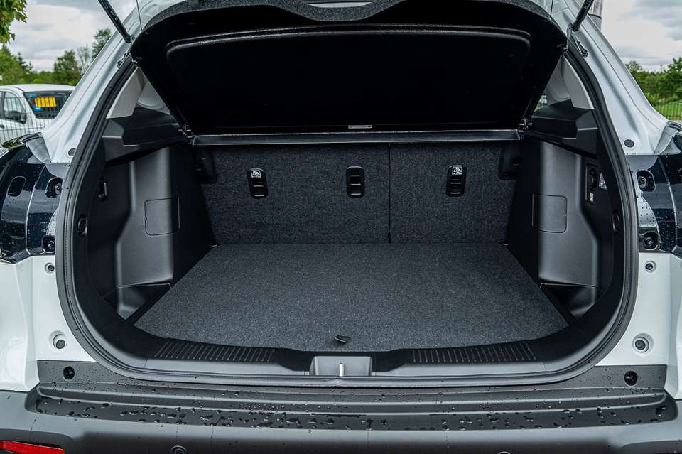 Suzuki SX4 S-Cross - Imagem 9