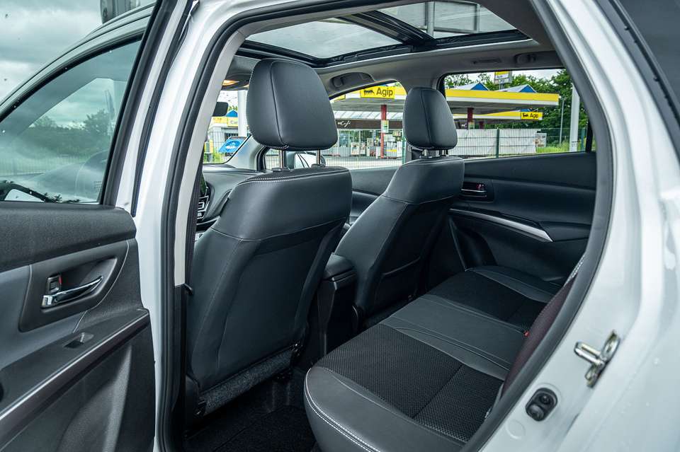 Suzuki SX4 S-Cross - Imagem 11