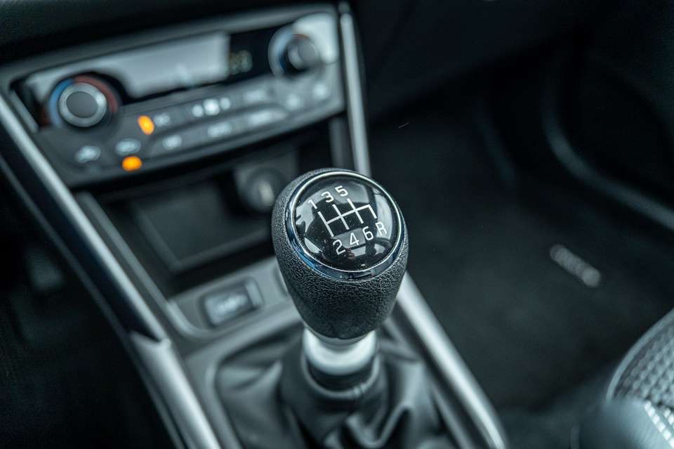 Suzuki SX4 S-Cross - Imagem 15
