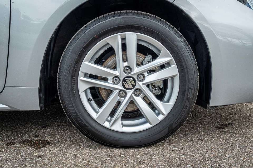 Suzuki Swace - Imagem 14