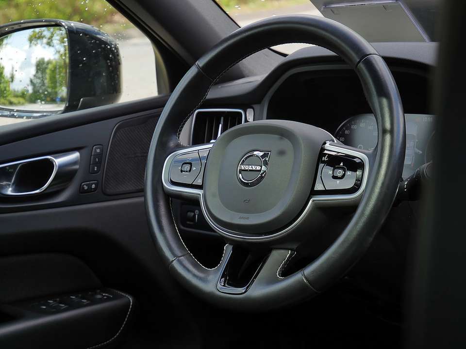 Car picture 11