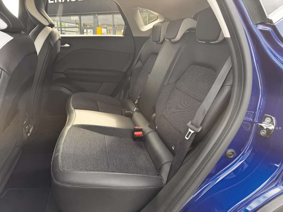 Car picture 11