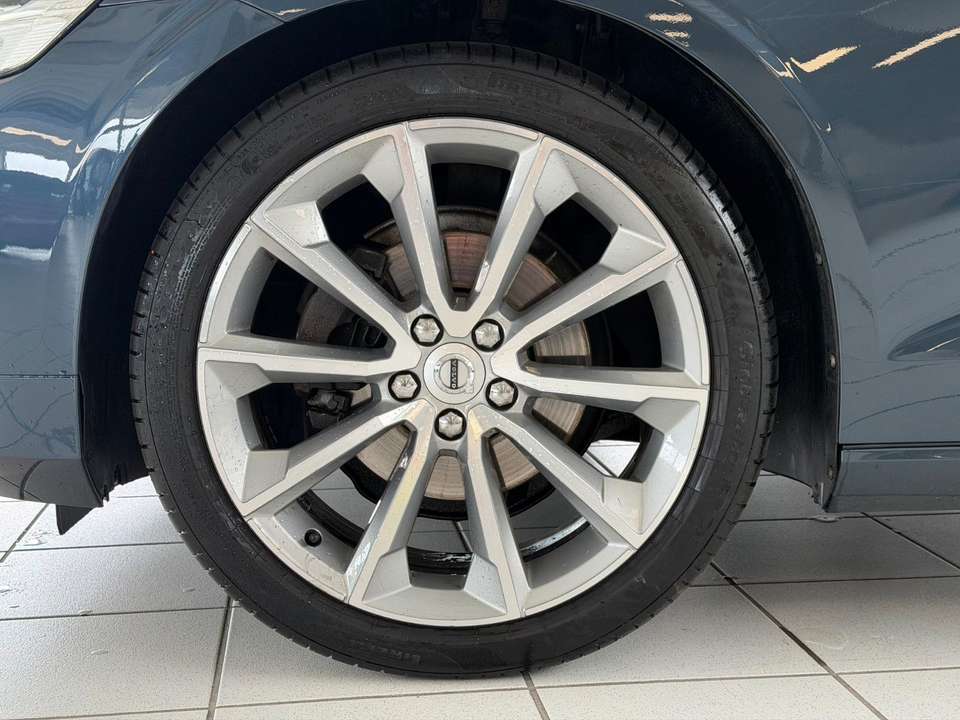Car picture 9