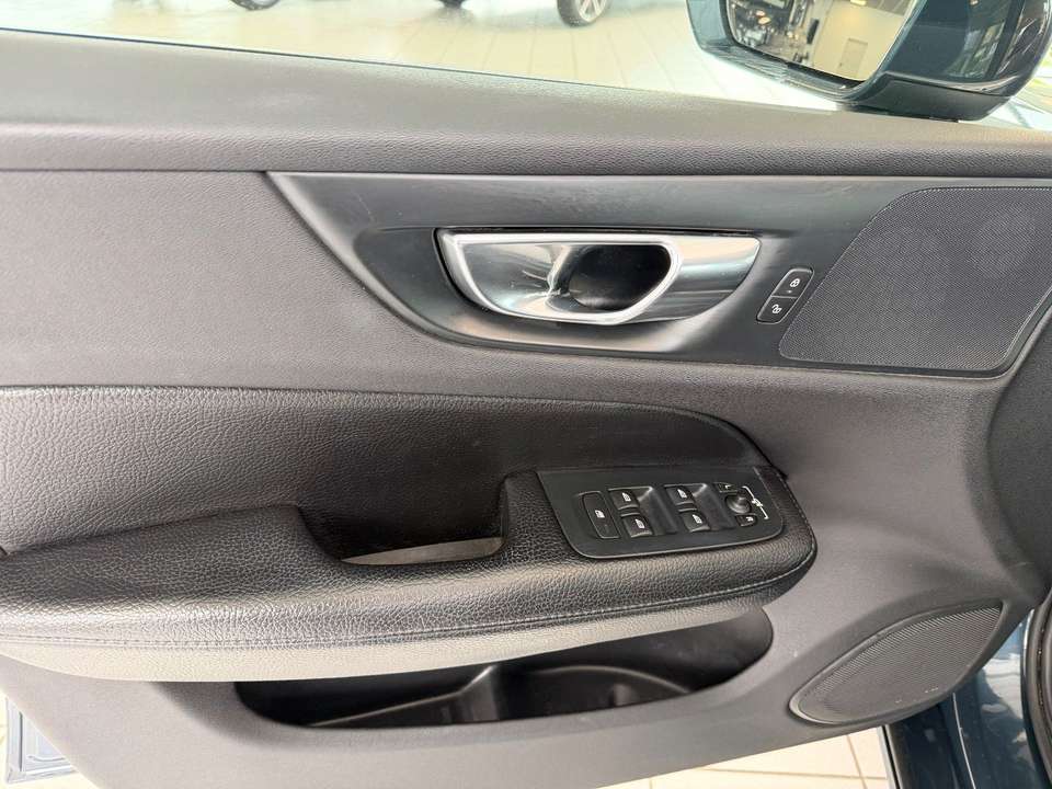 Car picture 11