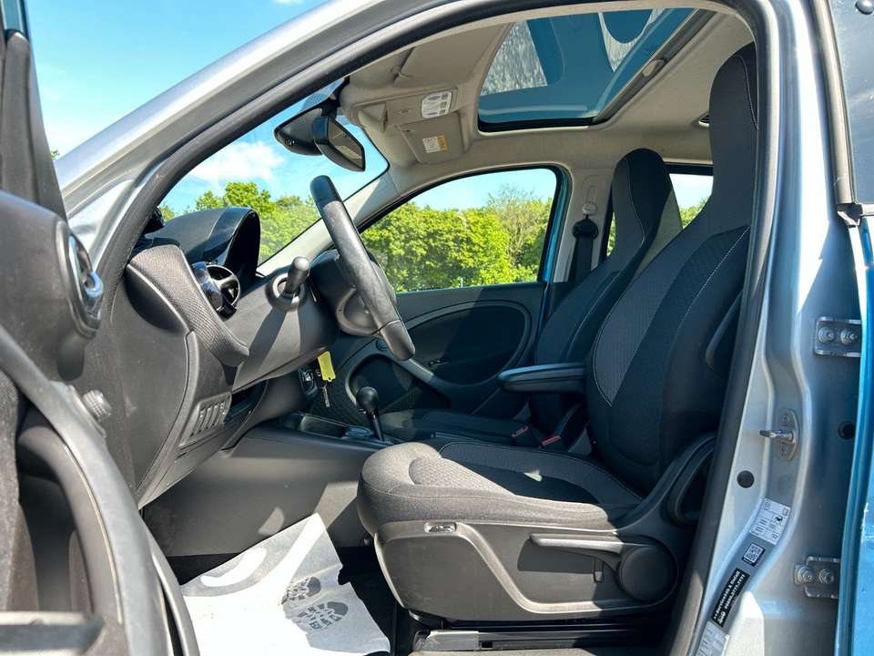 Car picture 11