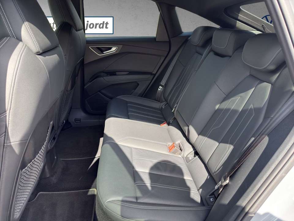 Car picture 8