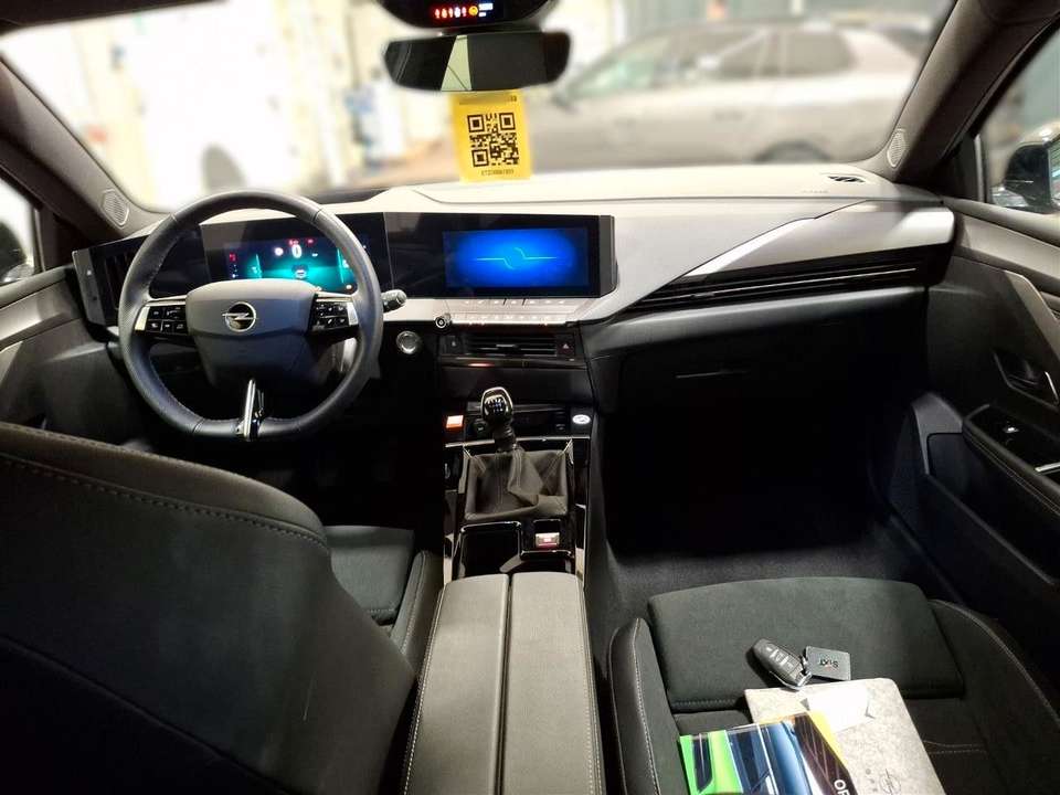 Car picture 9