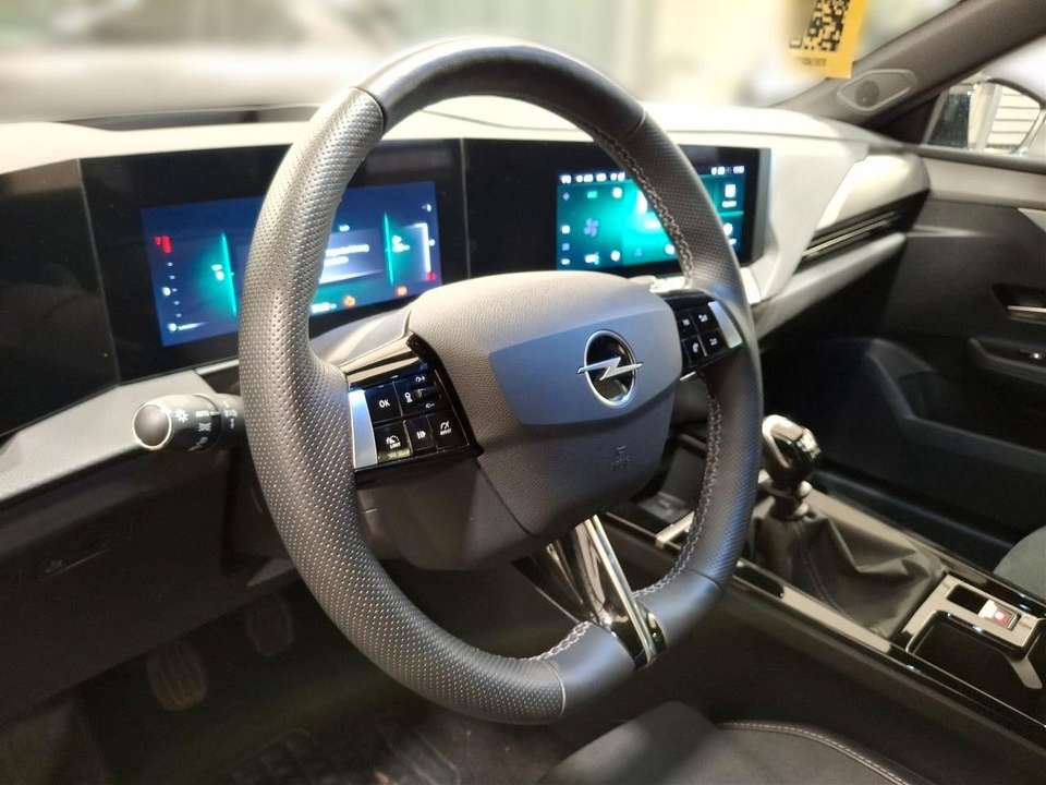 Car picture 11