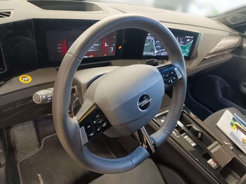 Car picture 11