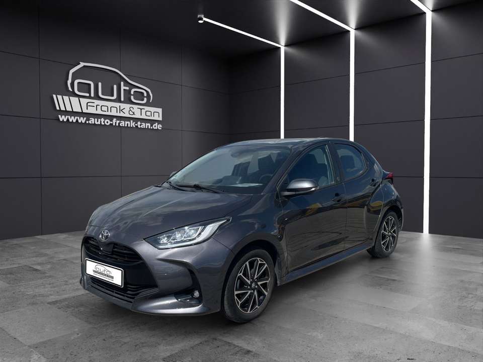 Toyota Yaris - Imagem 1