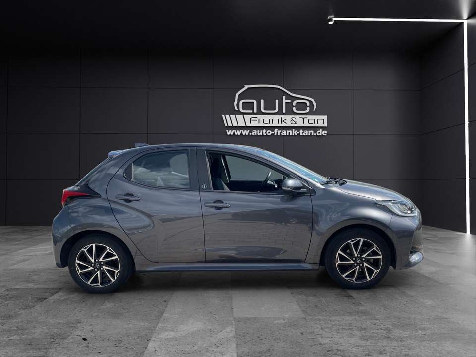 Toyota Yaris - Imagem 7