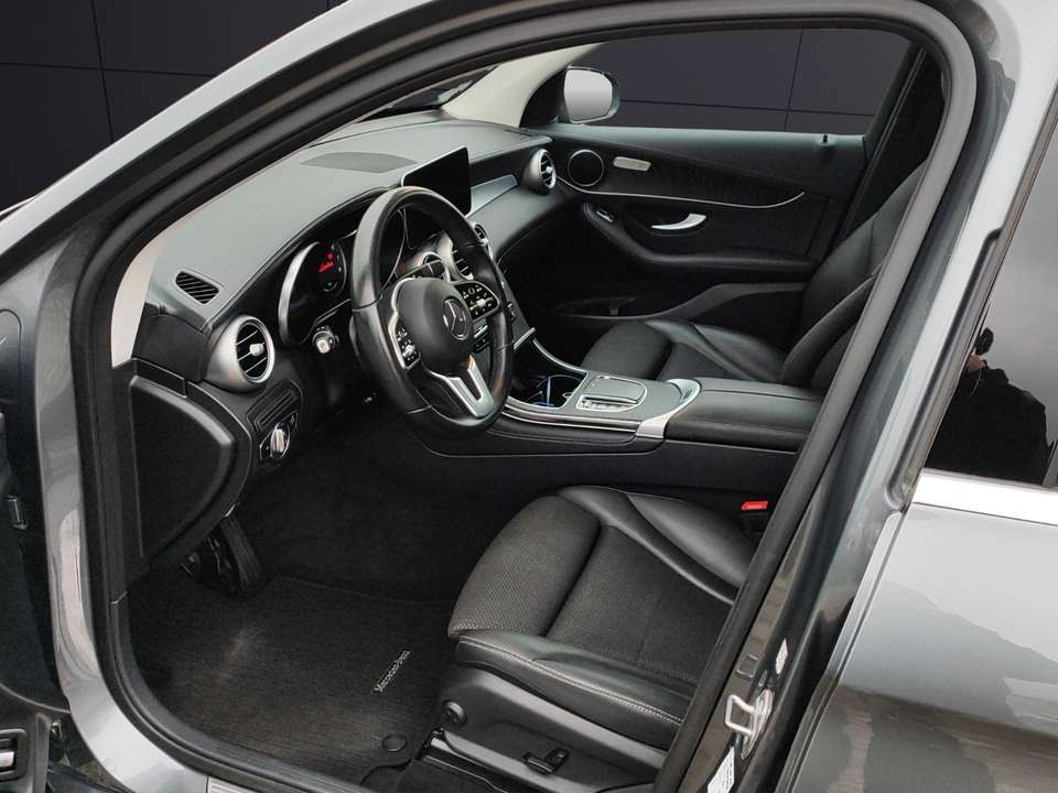 Mercedes-Benz GLC 200 - Imagem 9