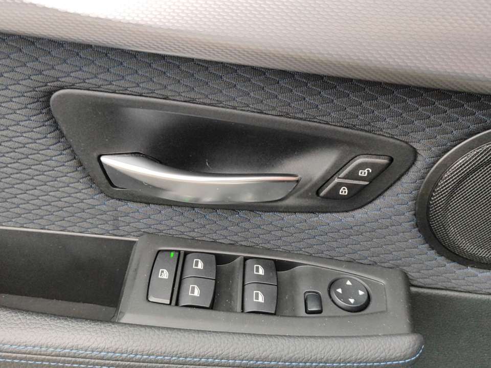 BMW 218 - Imagem 11