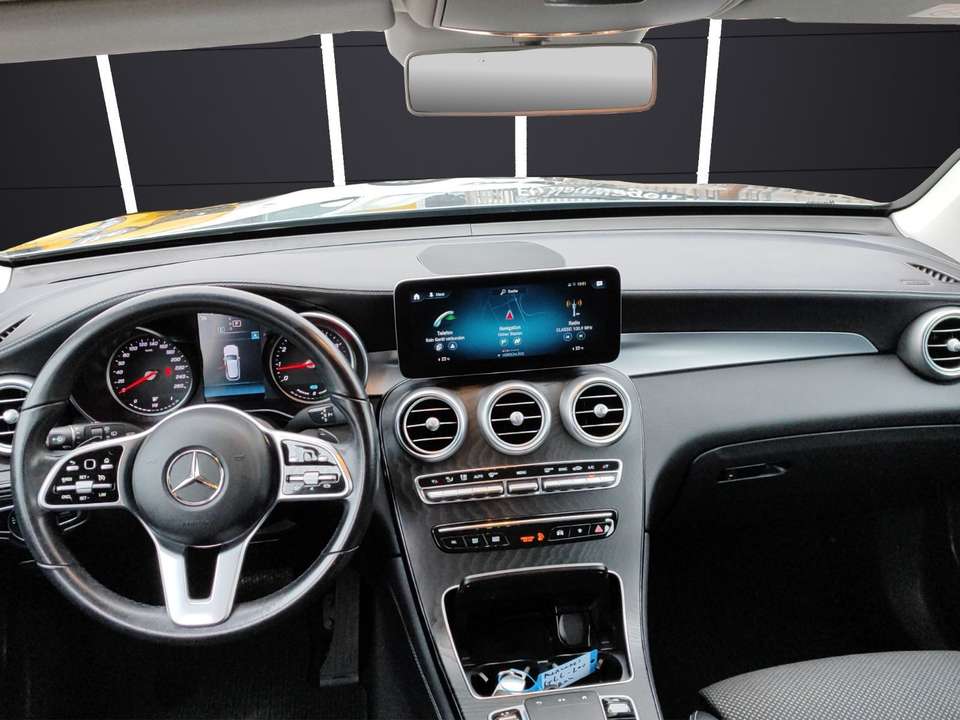 Mercedes-Benz GLC 200 - Imagem 14