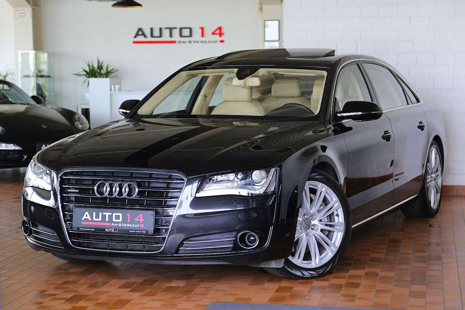 Audi A8 - Imagem 1