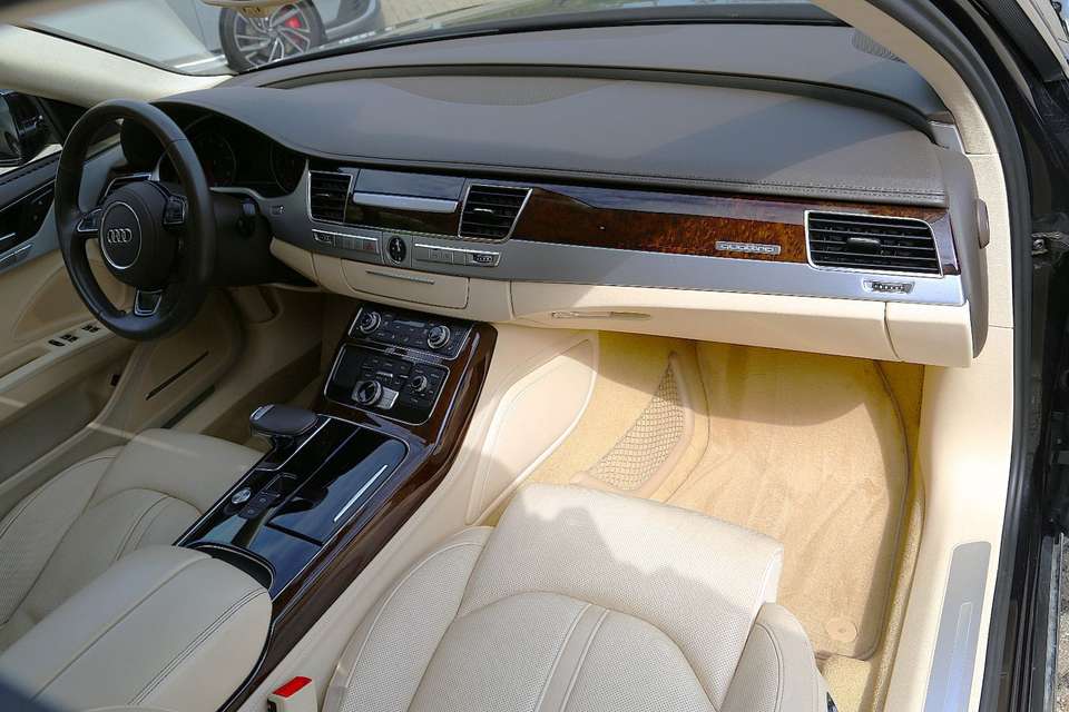 Audi A8 - Imagem 7