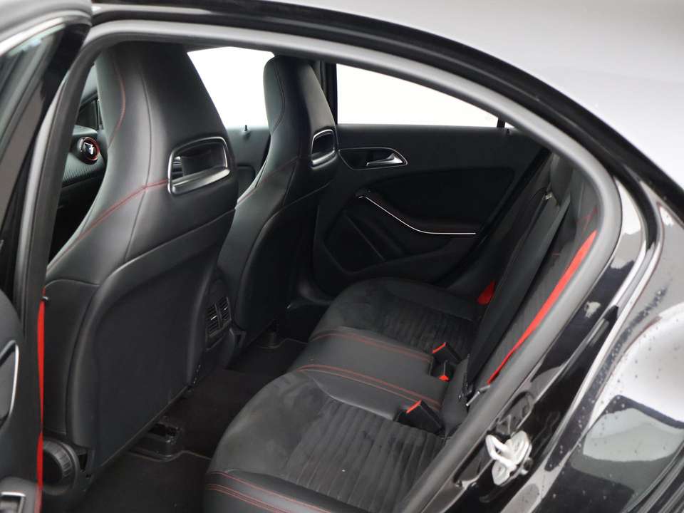 Mercedes-Benz A 250 - Imagem 9