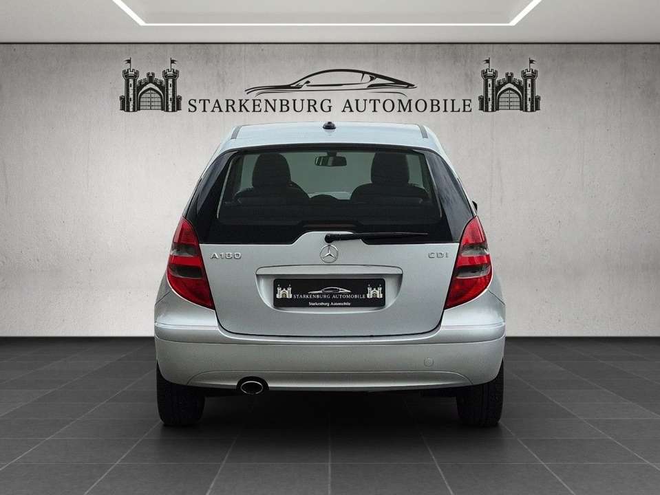 Mercedes-Benz A 180 - Imagem 8