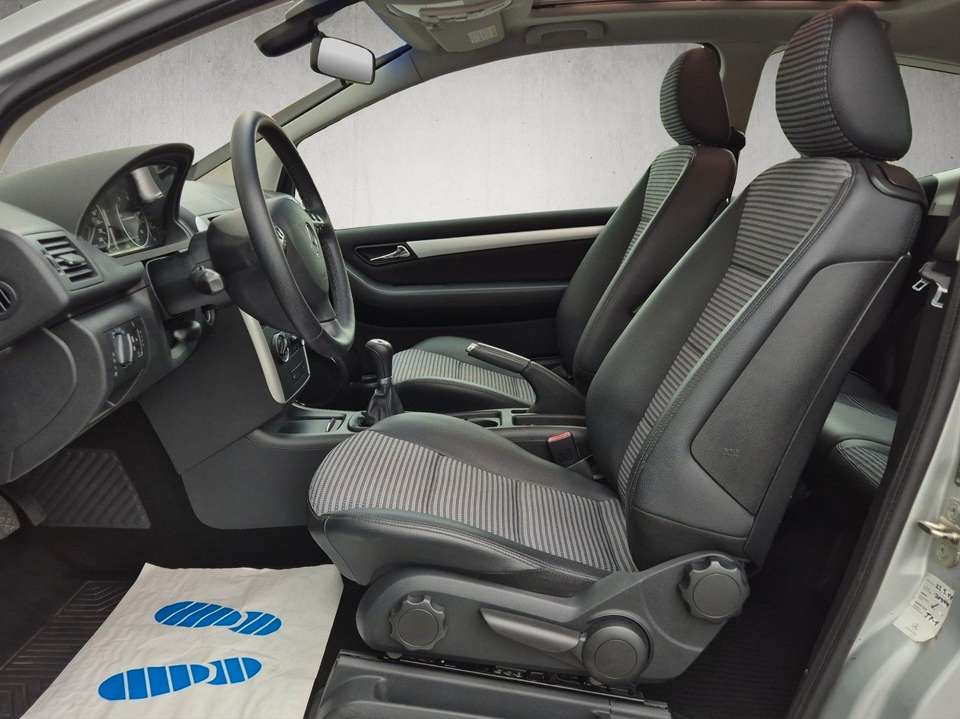 Mercedes-Benz A 180 - Imagem 15