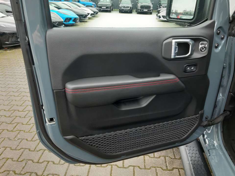 Jeep Wrangler - Imagem 7