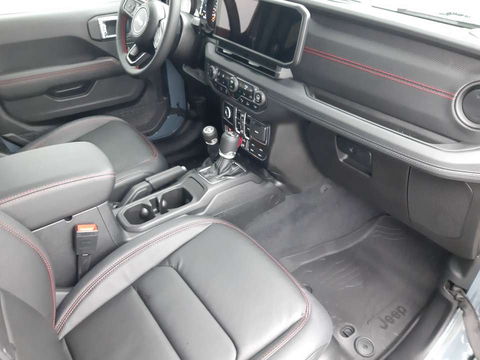 Jeep Wrangler - Imagem 9