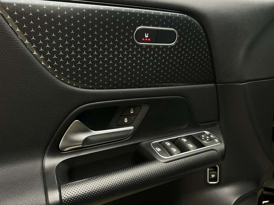Car picture 11