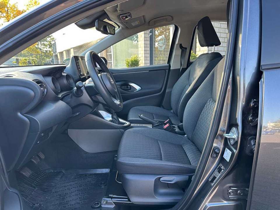 Toyota Yaris - Imagem 6
