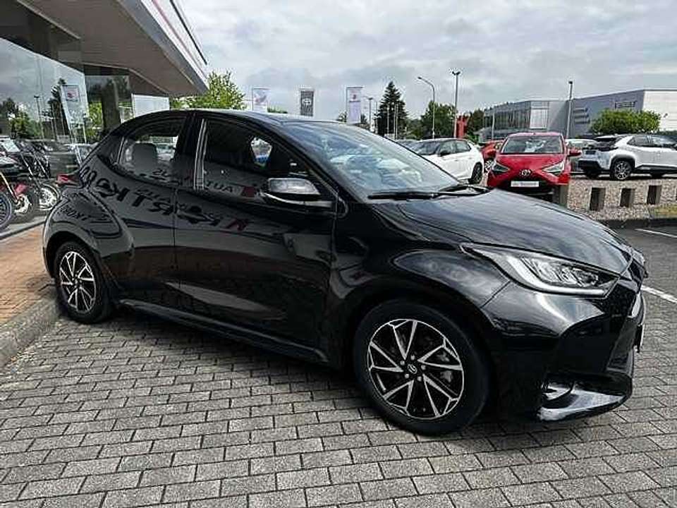 Toyota Yaris - Imagem 9