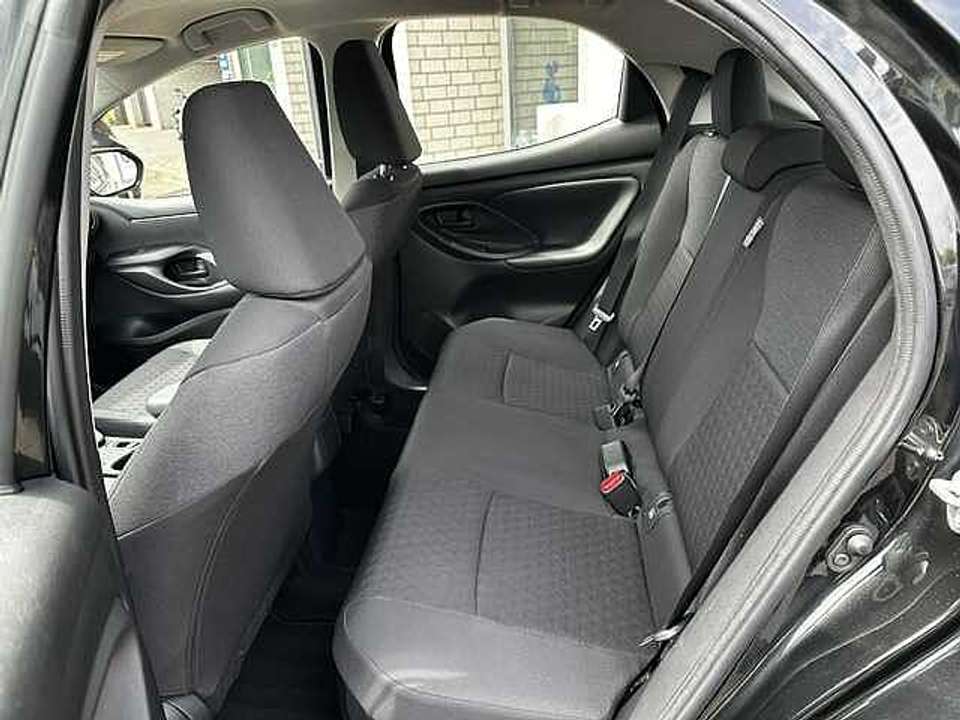 Toyota Yaris - Imagem 14
