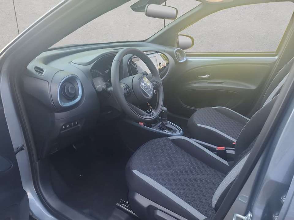 Car picture 9