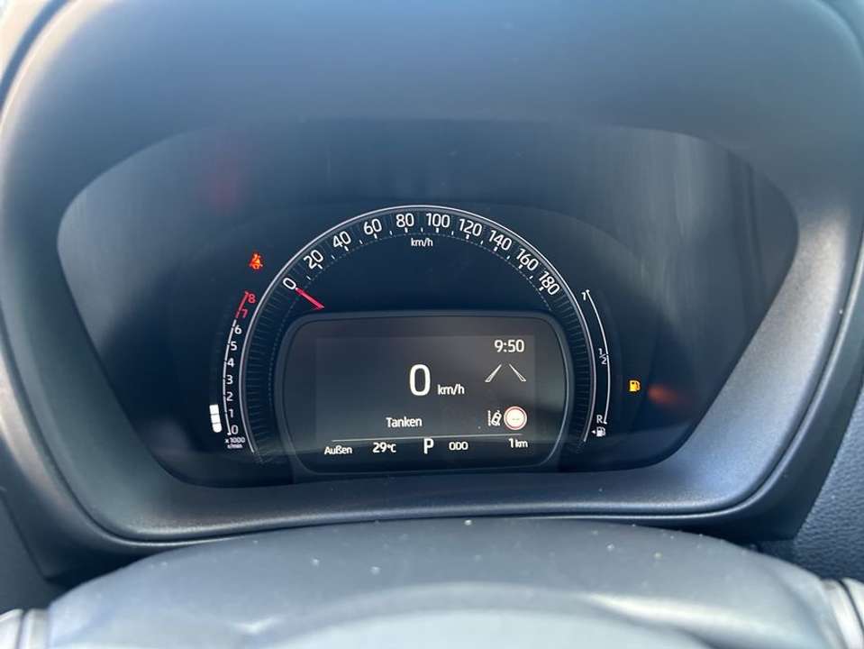 Toyota Aygo X - Imagem 10